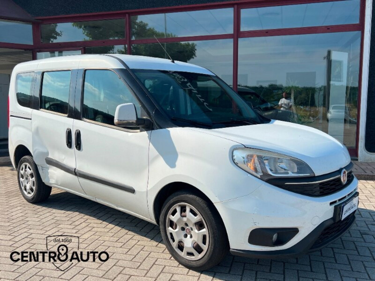Fiat Doblò 1.6 MJT 16V 95CV Easy (2)