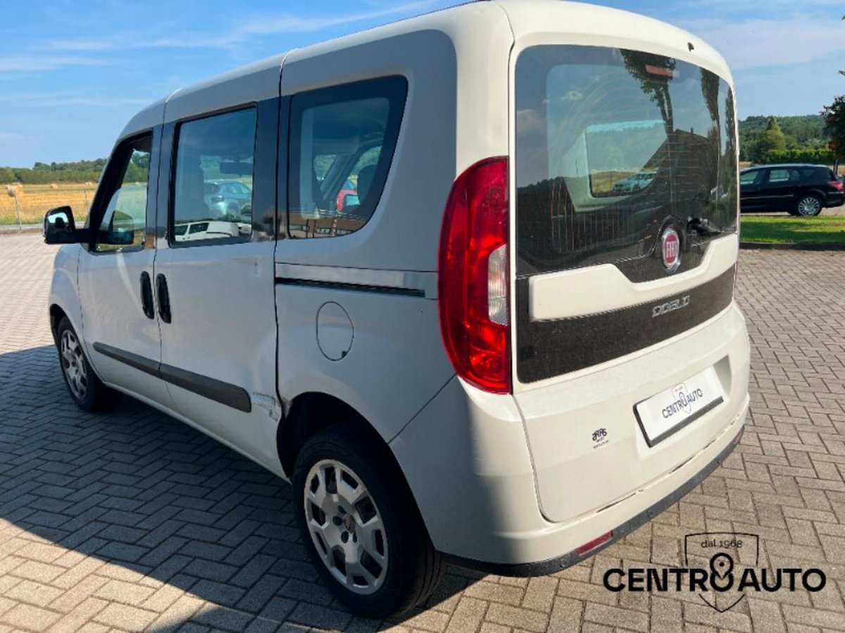 Fiat Doblò 1.6 MJT 16V 95CV Easy (5)
