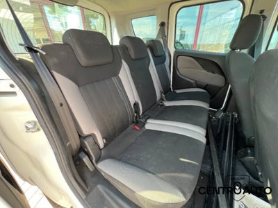 Fiat Doblò 1.6 MJT 16V 95CV Easy (8)