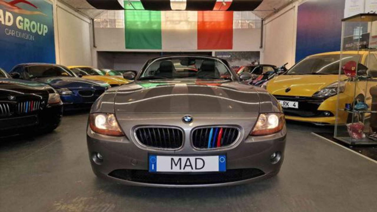 BMW Z4 Cabrio Z4 2.5i cat Roadster (2)