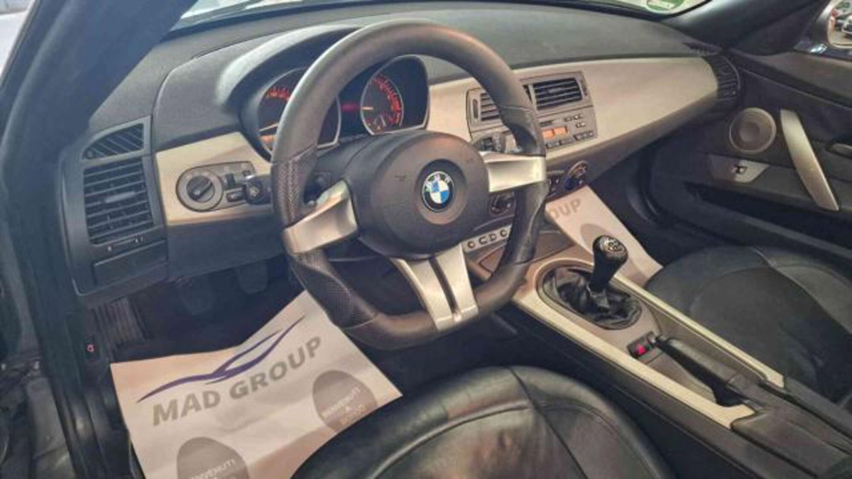 BMW Z4 Cabrio Z4 2.5i cat Roadster (7)