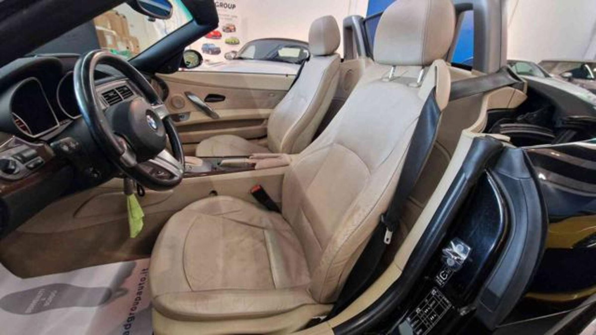 BMW Z4 Cabrio Z4 3.0i cat Roadster (8)