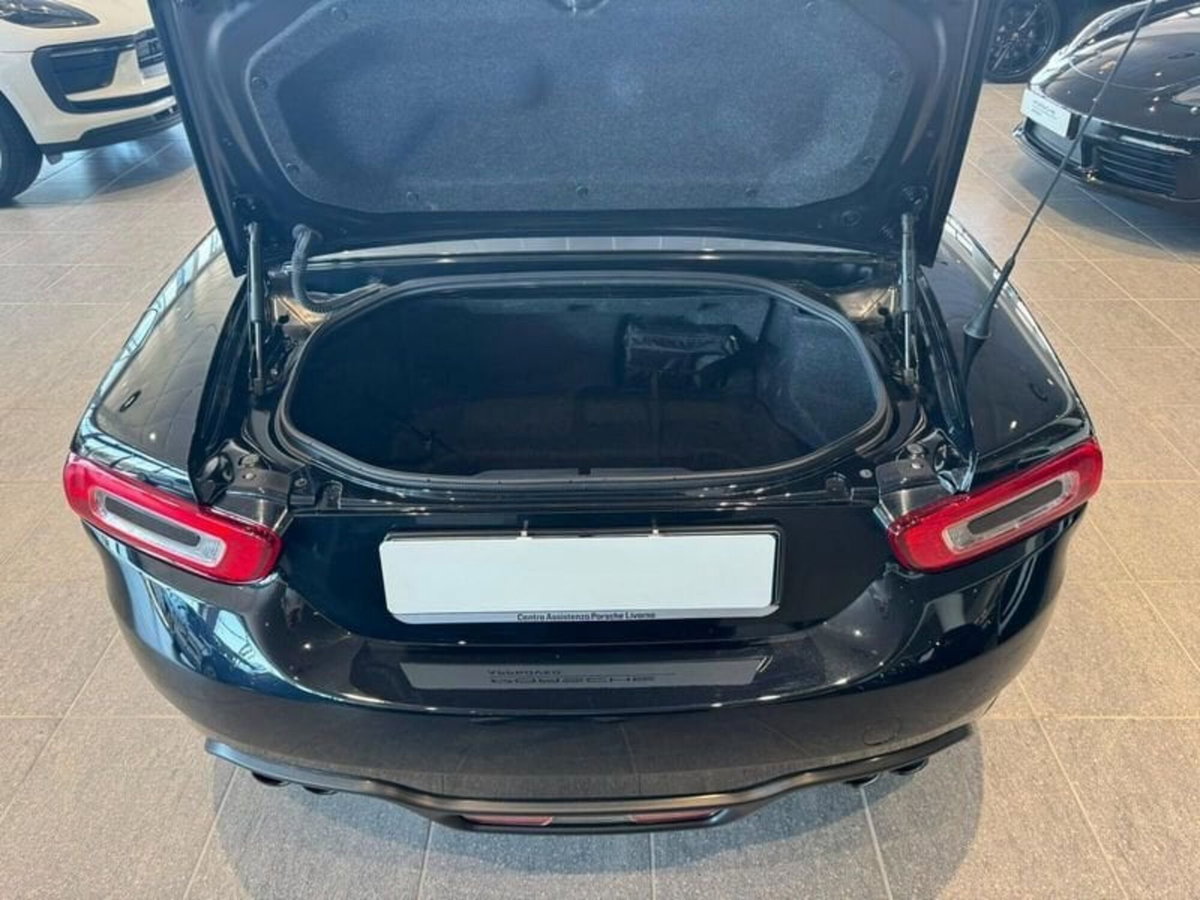 Abarth 124 Spider 1.4 Turbo MultiAir 170 CV (10)
