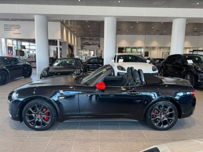 Abarth 124 Spider 1.4 Turbo MultiAir 170 CV (7)