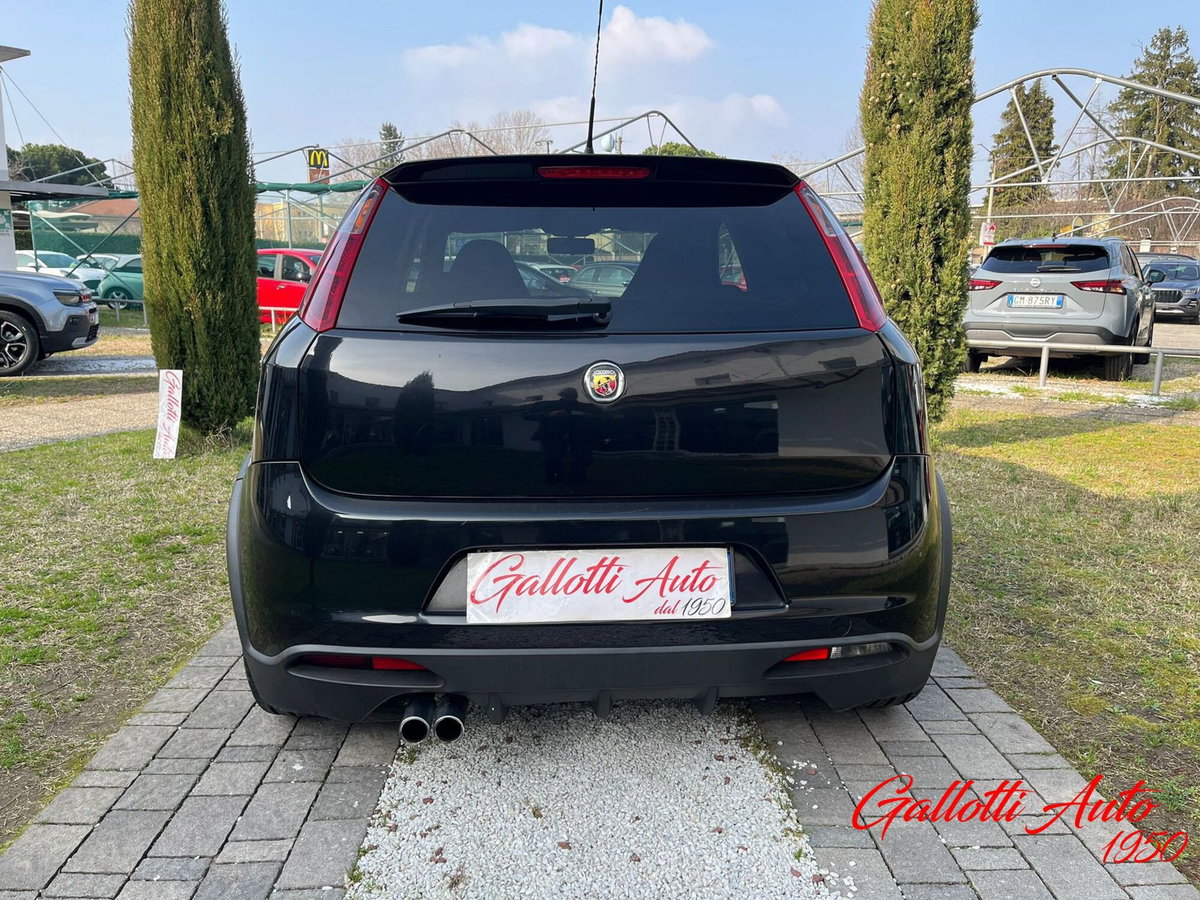 Abarth Grande Punto 1.4 T-Jet 16V 3 porte (8)