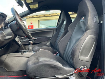 Abarth Grande Punto 1.4 T-Jet 16V 3 porte (9)