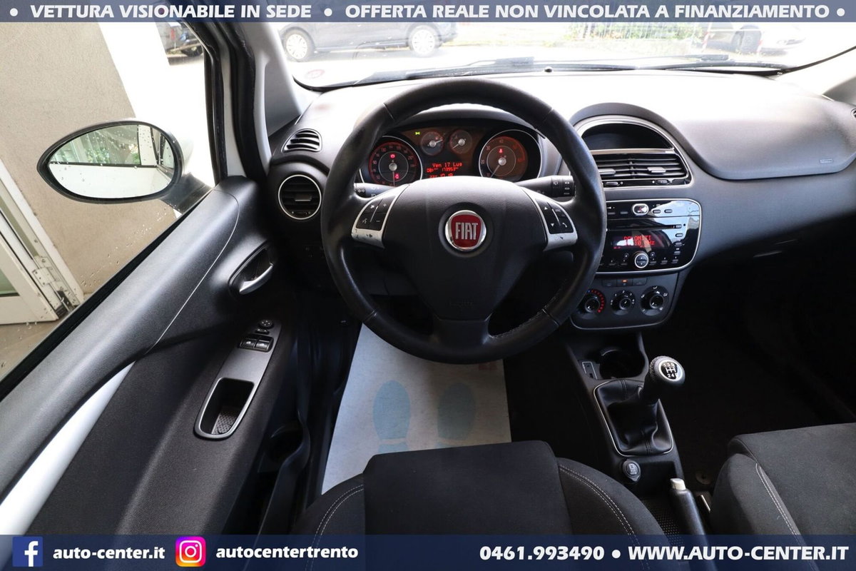 Fiat Punto 1.3 MJT II 75 CV 5 porte Lounge (13)