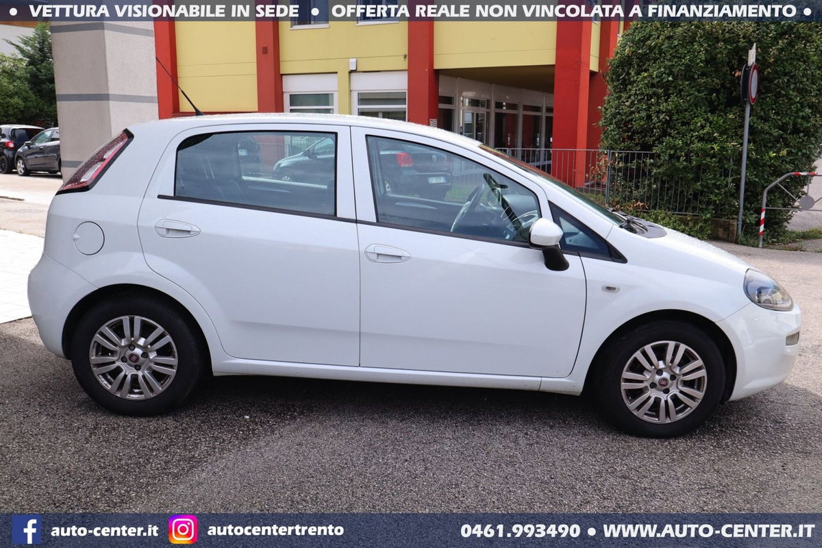 Fiat Punto 1.3 MJT II 75 CV 5 porte Lounge (5)