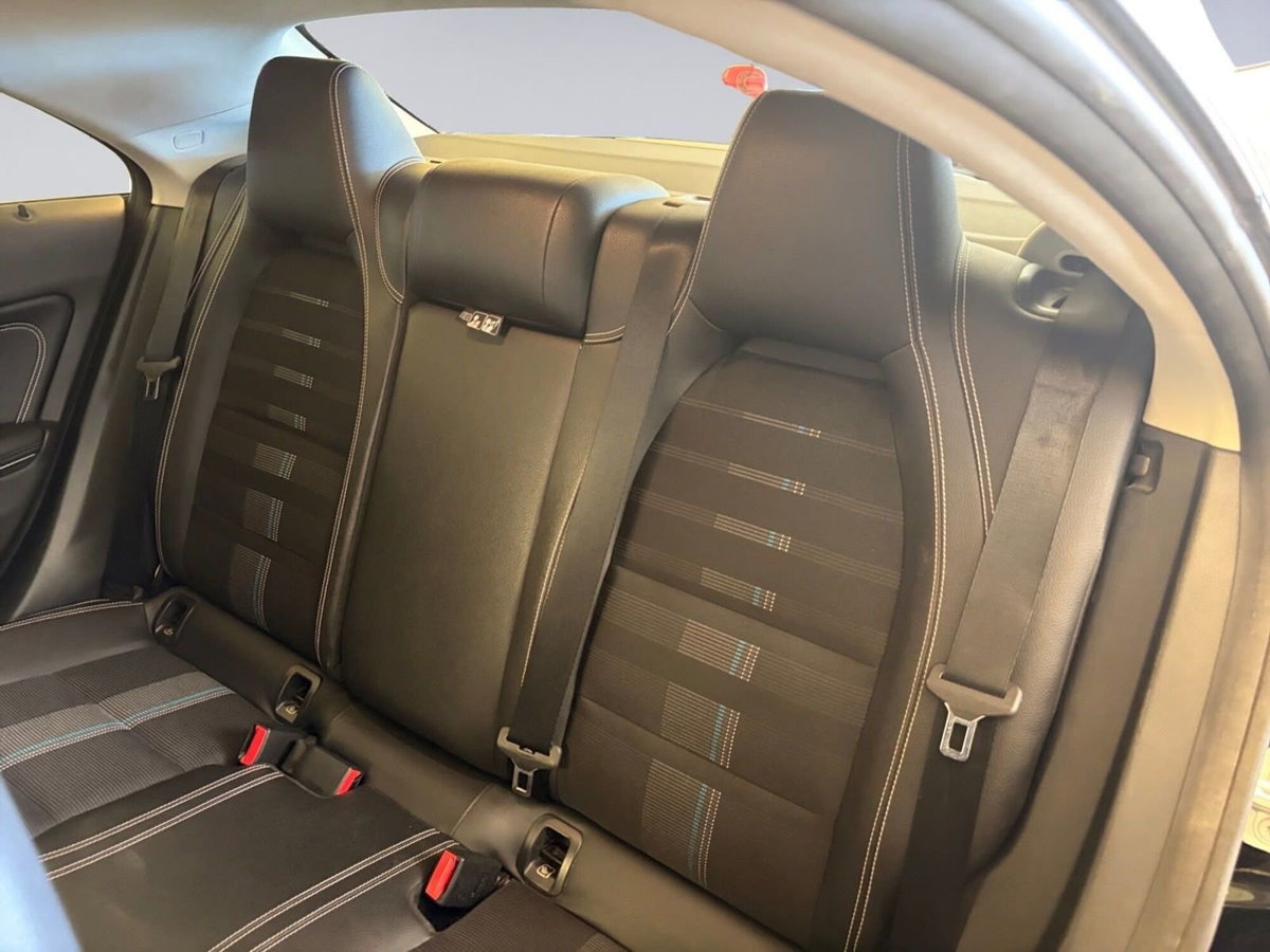 Mercedes-Benz CLA 200 d Automatic Sport (11)