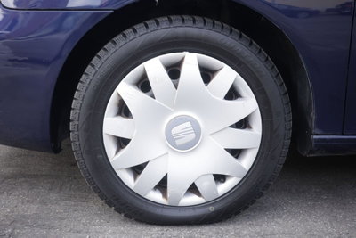 SEAT Ibiza 1.2 12V 70CV 5p. Stylance DUAL (5)