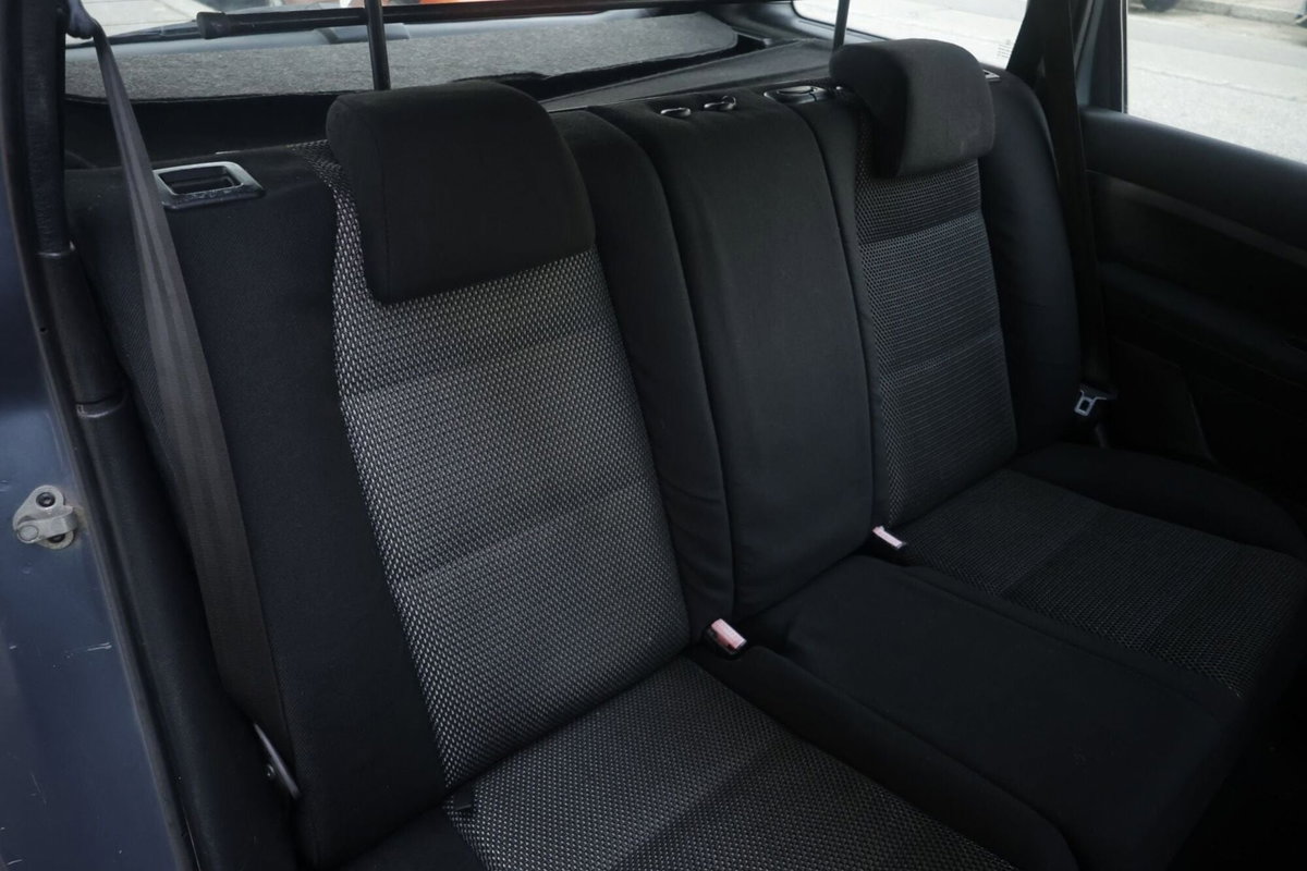 Peugeot 307 SW HDi 110CV Station Mix Australian (12)