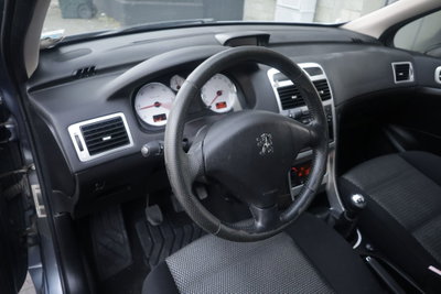 Peugeot 307 SW HDi 110CV Station Mix Australian (14)