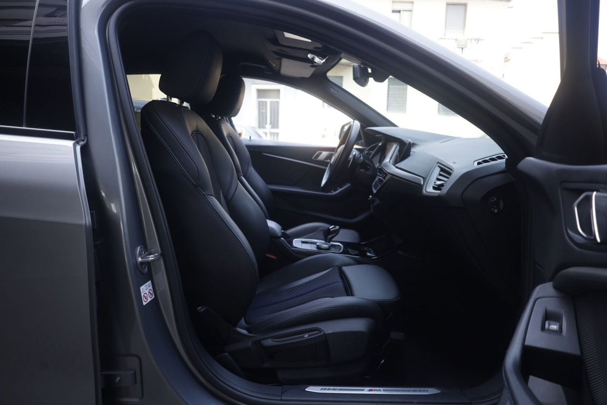 BMW Serie 1 5p. 118d 5p. Msport (11)