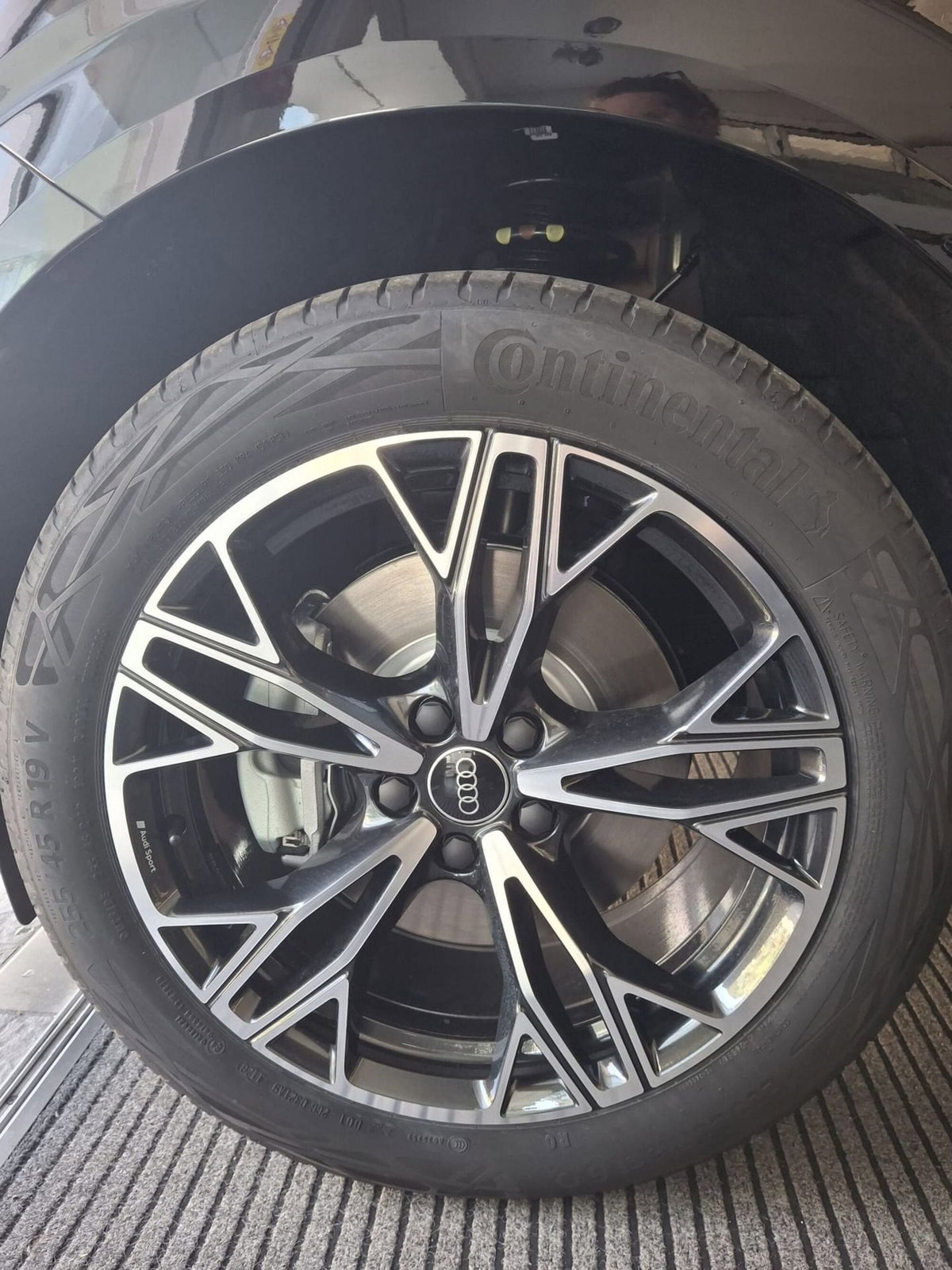 Audi Q3 Sportback 2.0 tfsi S line edition quattro 204cv s-tronic (11)