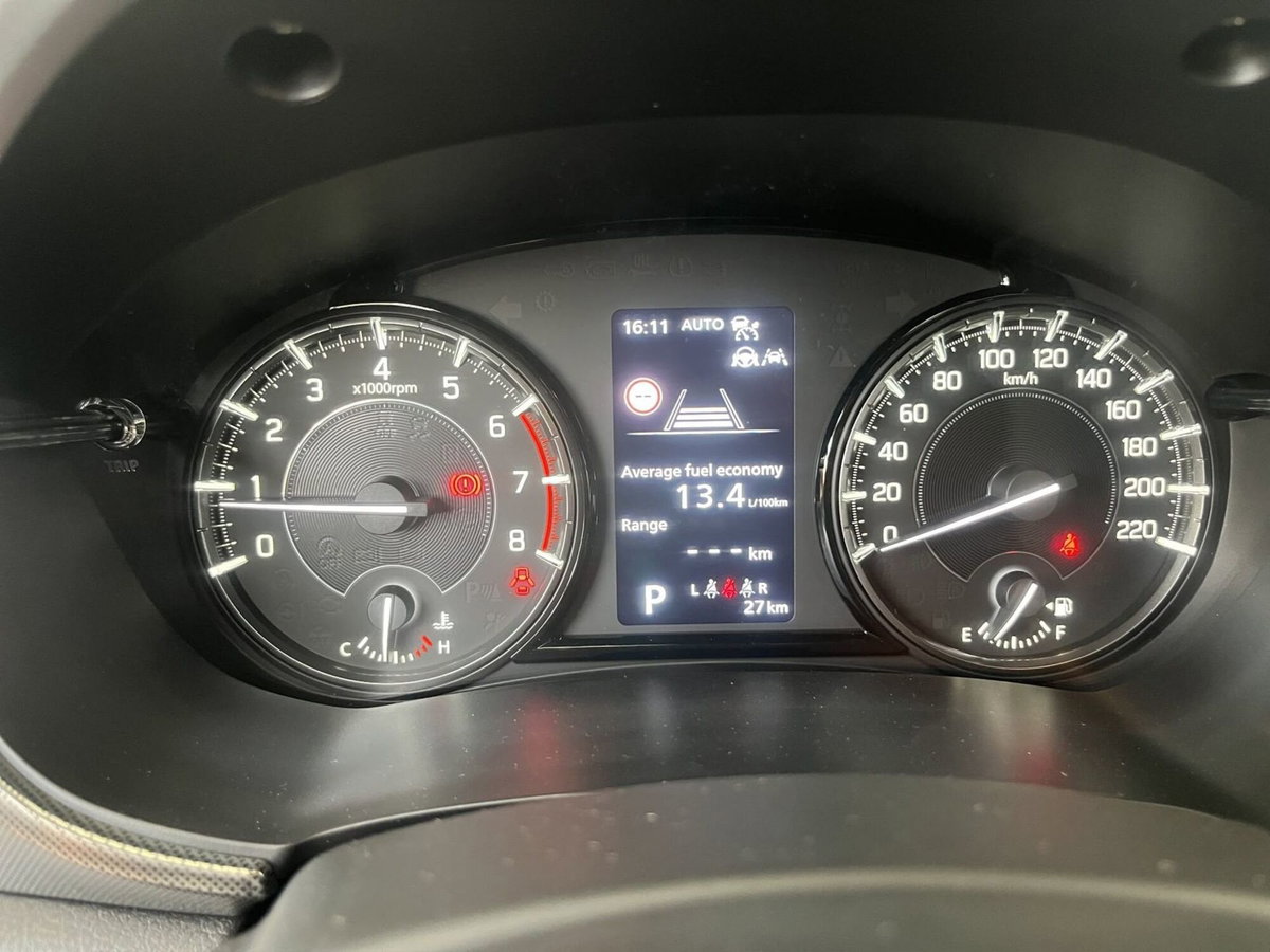 Suzuki Vitara 1.4h Starview 4wd allgrip 110cv at (15)