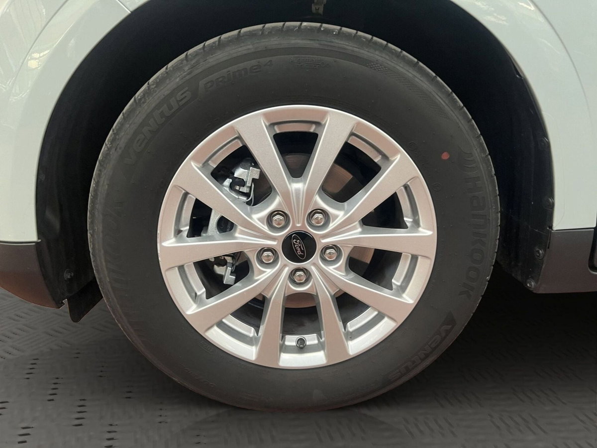 Ford Tourneo Courier 1.0 ecoboost 125cv Titanium powershift (4)