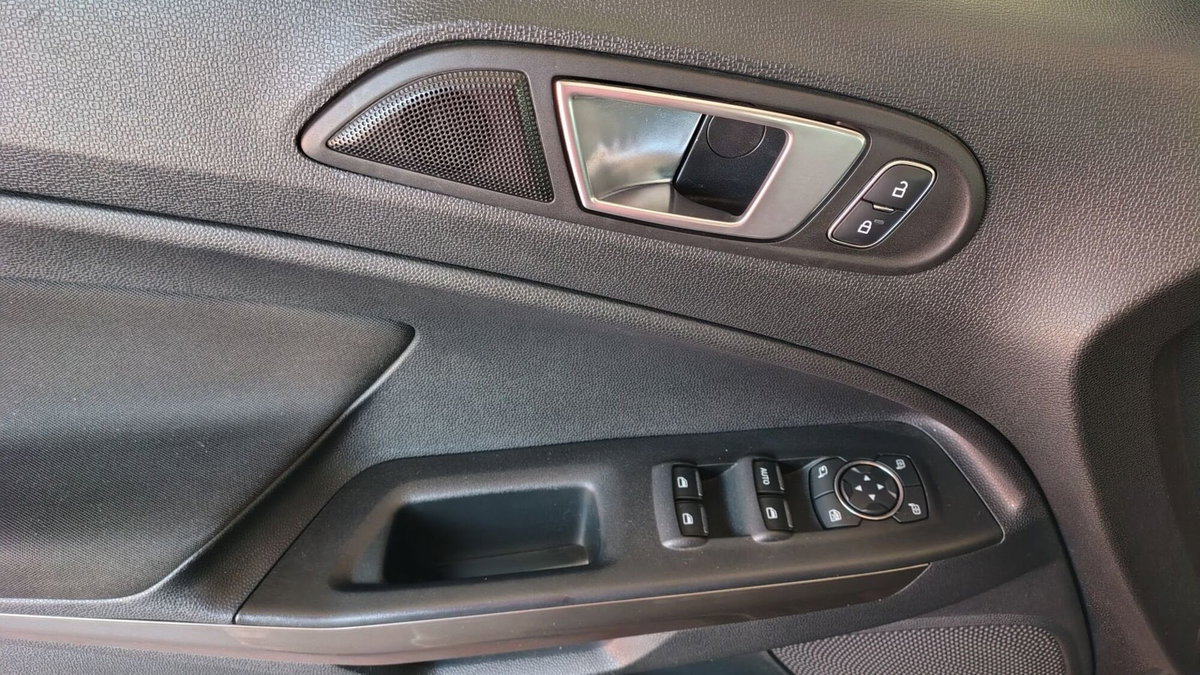 Ford EcoSport 1.0 EcoBoost 100 CV Plus (8)