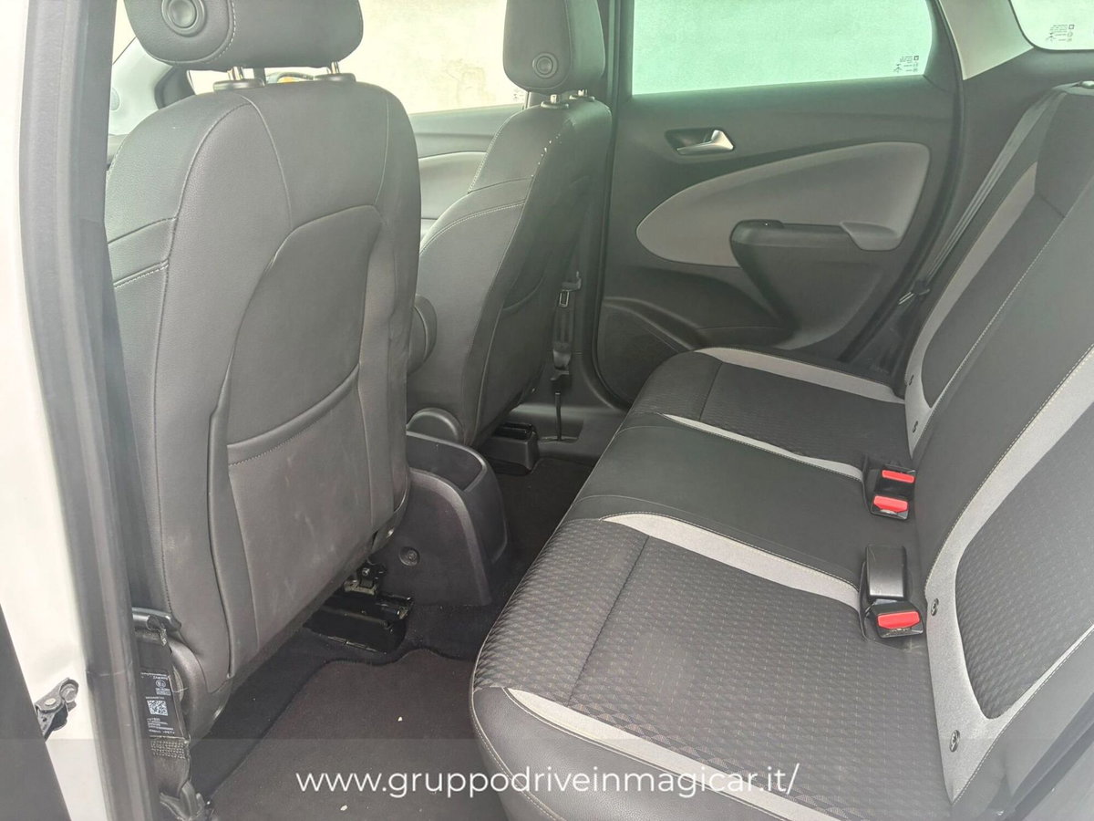 Opel Crossland X 1.2 12V Innovation (11)