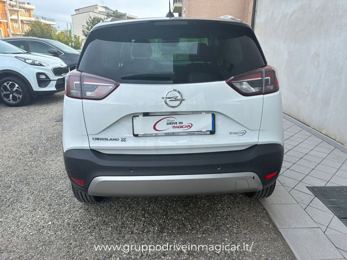 Opel Crossland X 1.2 12V Innovation (6)