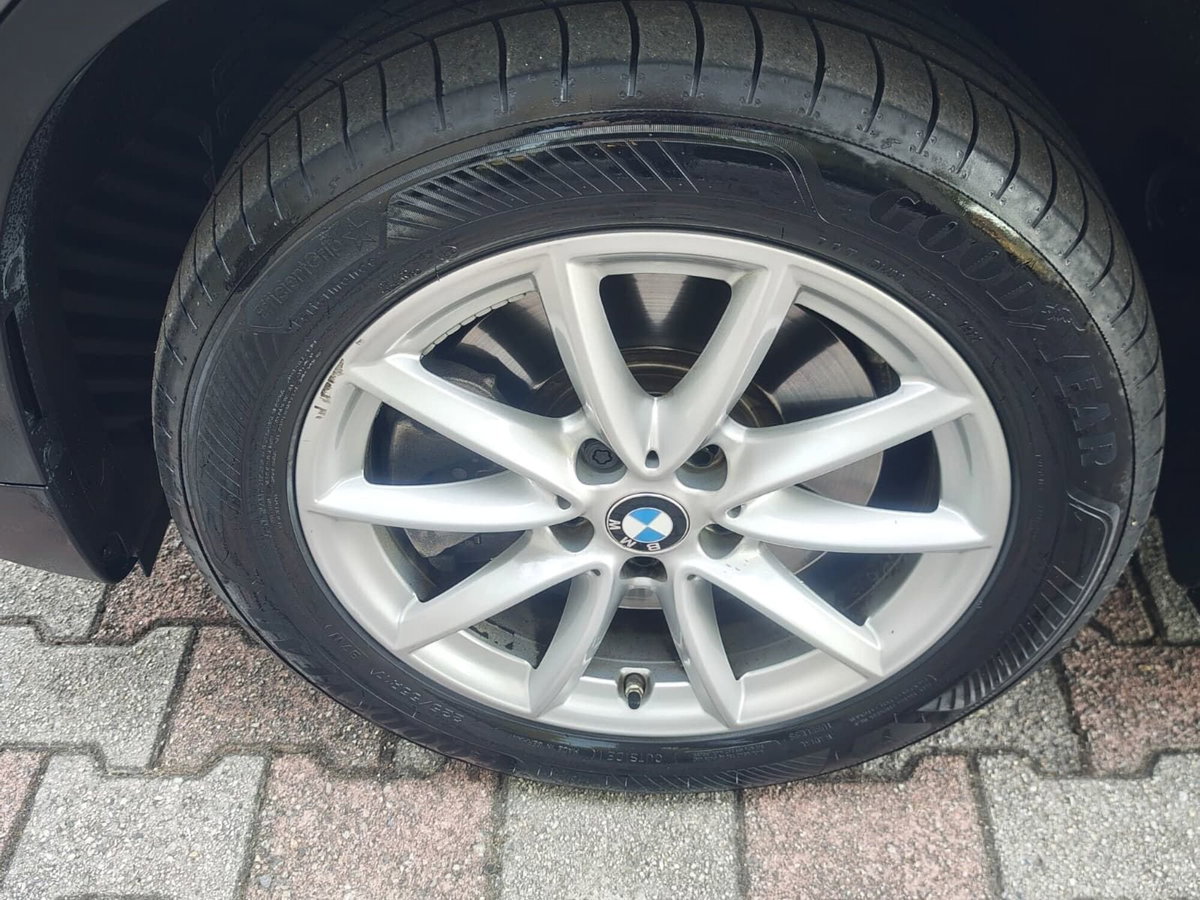 BMW X1 xDrive20d Advantage (9)
