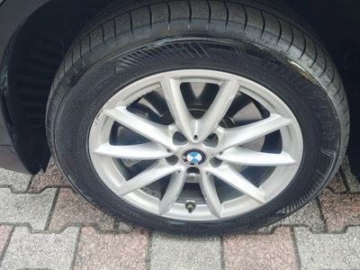 BMW X1 xDrive20d Advantage (9)