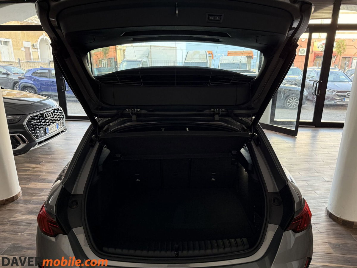BMW Serie 1 120 48V MSport Pro auto (7)