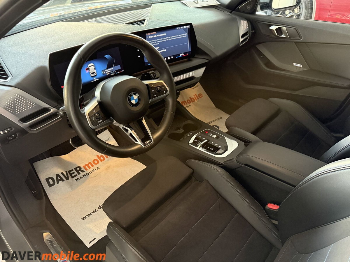 BMW Serie 1 120 48V MSport Pro auto (9)