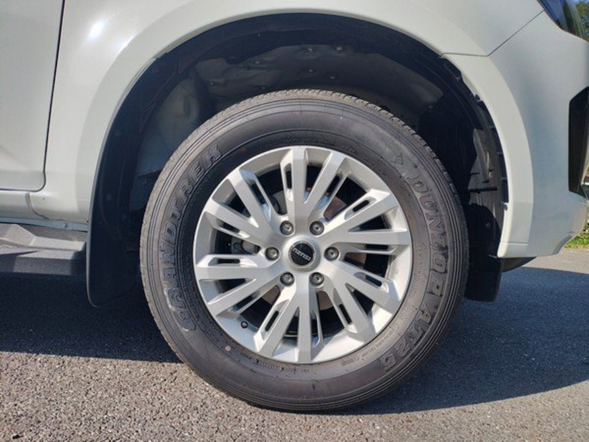 Isuzu D-Max Pick-up 1.9 crew N60 Nitro Sport 4x4 auto (10)
