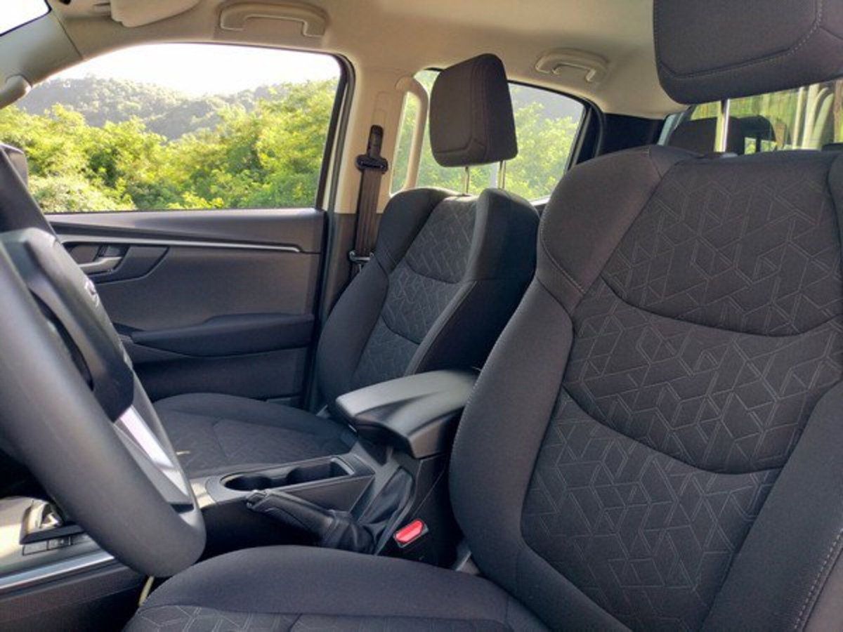 Isuzu D-Max Pick-up 1.9 crew N60 Nitro Sport 4x4 auto (11)