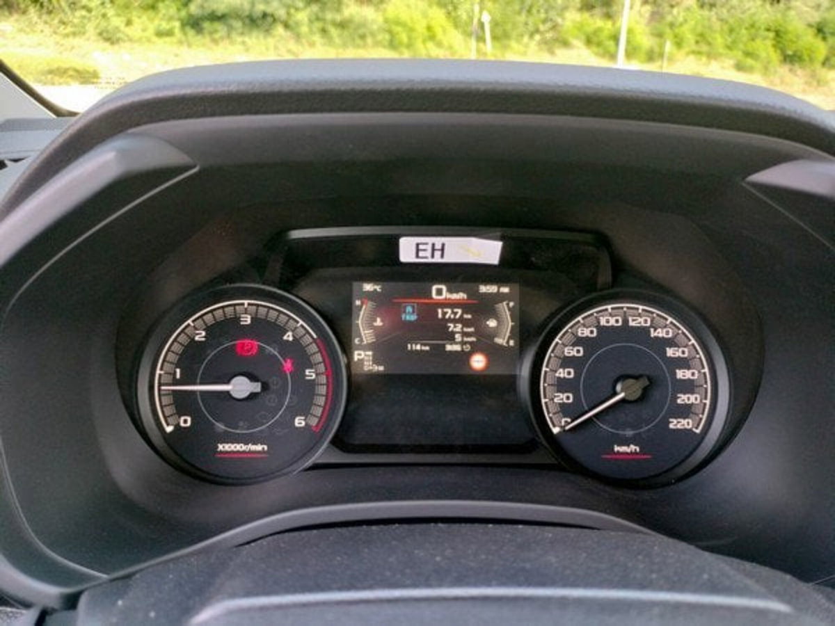 Isuzu D-Max Pick-up 1.9 space N60 Nitro Sport 4x4 auto (11)