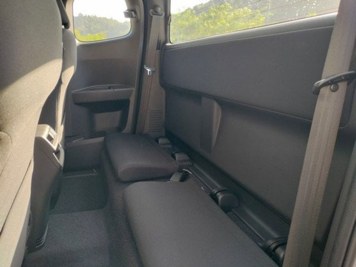 Isuzu D-Max Pick-up 1.9 space N60 Nitro Sport 4x4 auto (14)