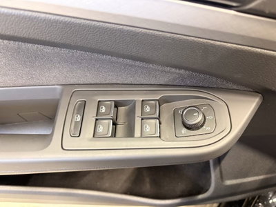 Volkswagen Golf Variant 1.5 etsi Life 115cv dsg (12)