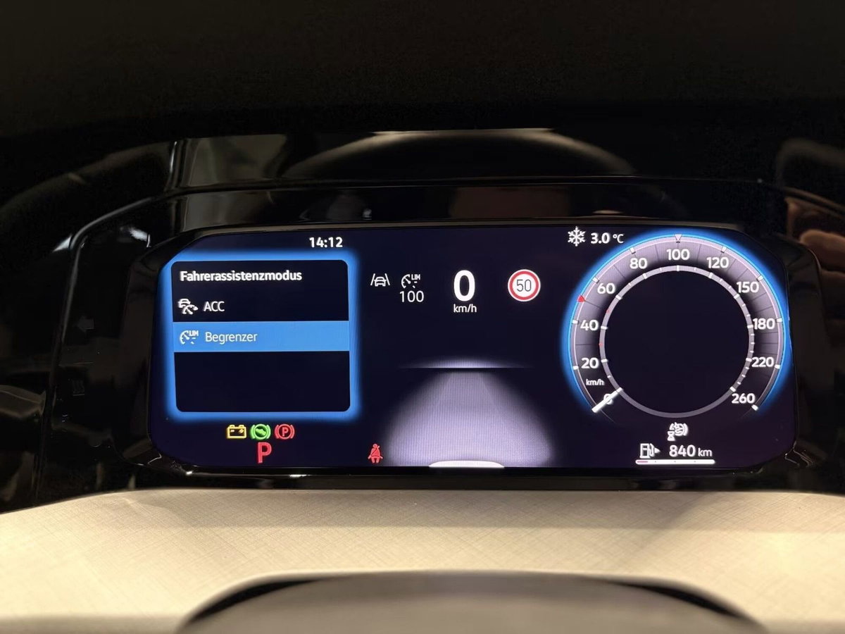 Volkswagen Golf Variant 1.5 etsi Life 115cv dsg (19)