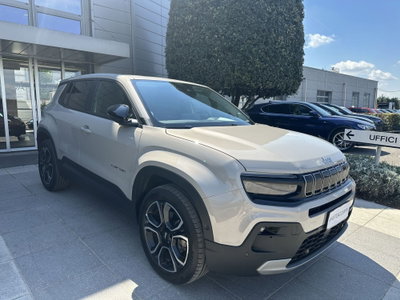Jeep Avenger 1.2 turbo e-hybrid mhev Summit fwd 110cv edct6 (3)