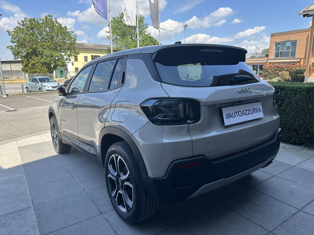 Jeep Avenger 1.2 turbo e-hybrid mhev Summit fwd 110cv edct6 (6)