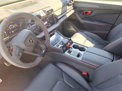Lamborghini Urus 4.0 V8 phev SE auto (9)