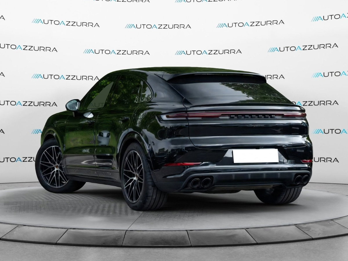 Porsche Cayenne Coupé 3.0 e-hybrid Black Edition tiptronic (3)