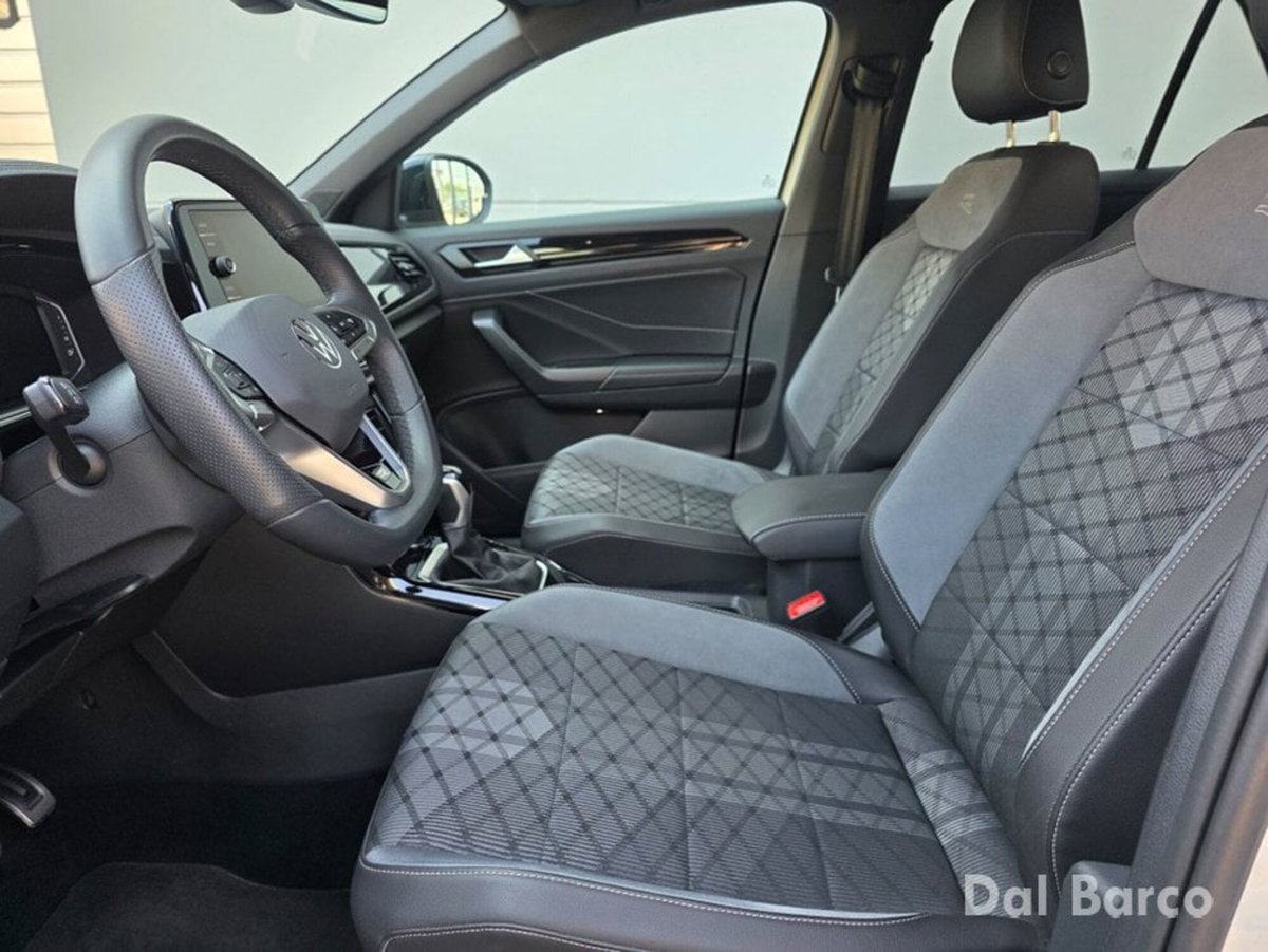 Volkswagen T-Roc 2.0 tdi R-Line 4motion 150cv dsg (13)