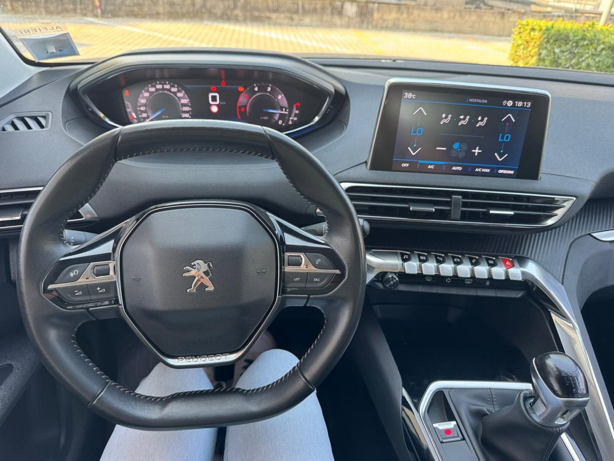Peugeot 3008 BlueHDi 130 S&S Active Pack (17)
