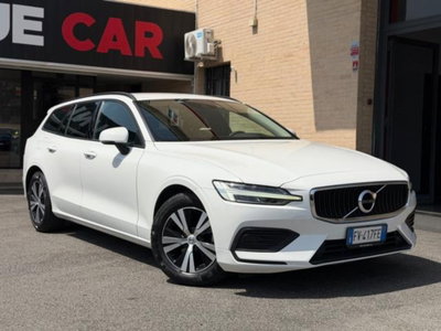 Volvo V60 D3 Momentum Business usata