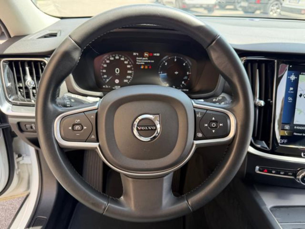Volvo V60 D3 Momentum Business (13)