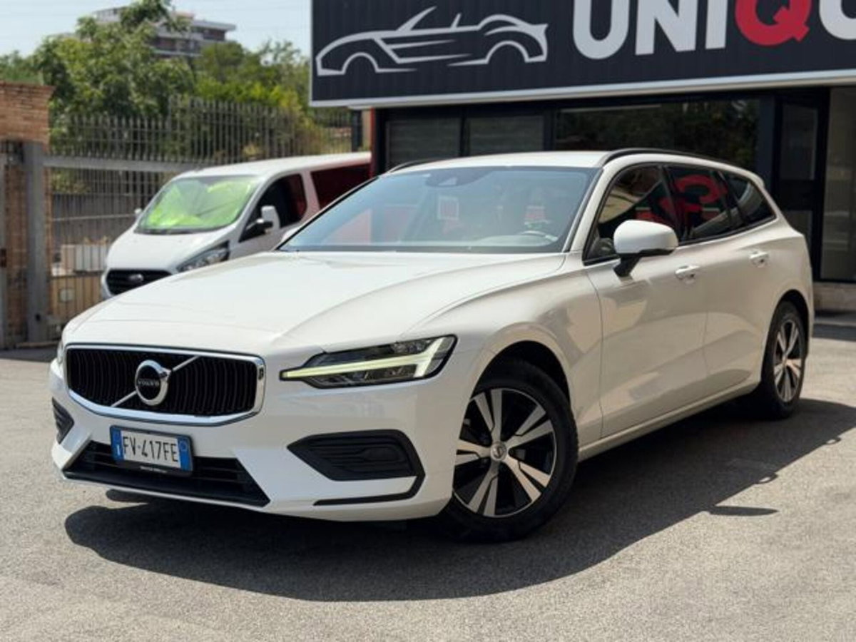 Volvo V60 D3 Momentum Business (3)