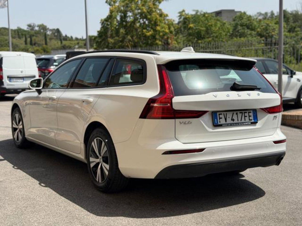 Volvo V60 D3 Momentum Business (4)
