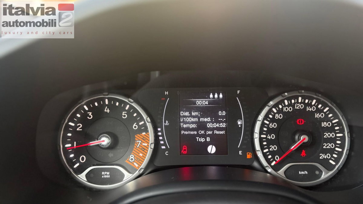 Jeep Renegade 1.0 T3 Longitude (11)