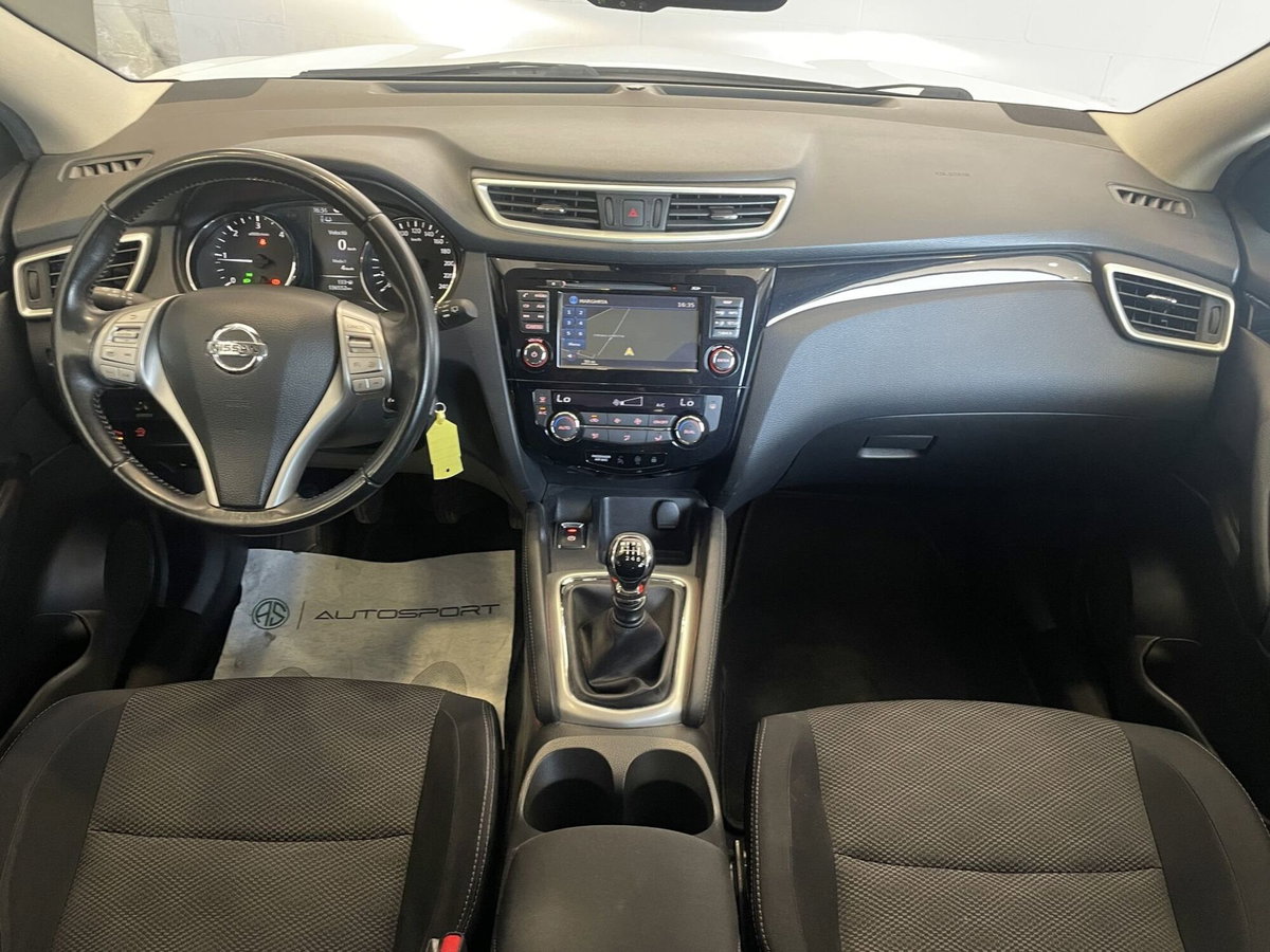 Nissan Qashqai 1.5 dCi 360 (12)