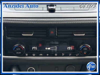 Nissan Qashqai 1.3 mhev N-Connecta 2wd 140cv (14)