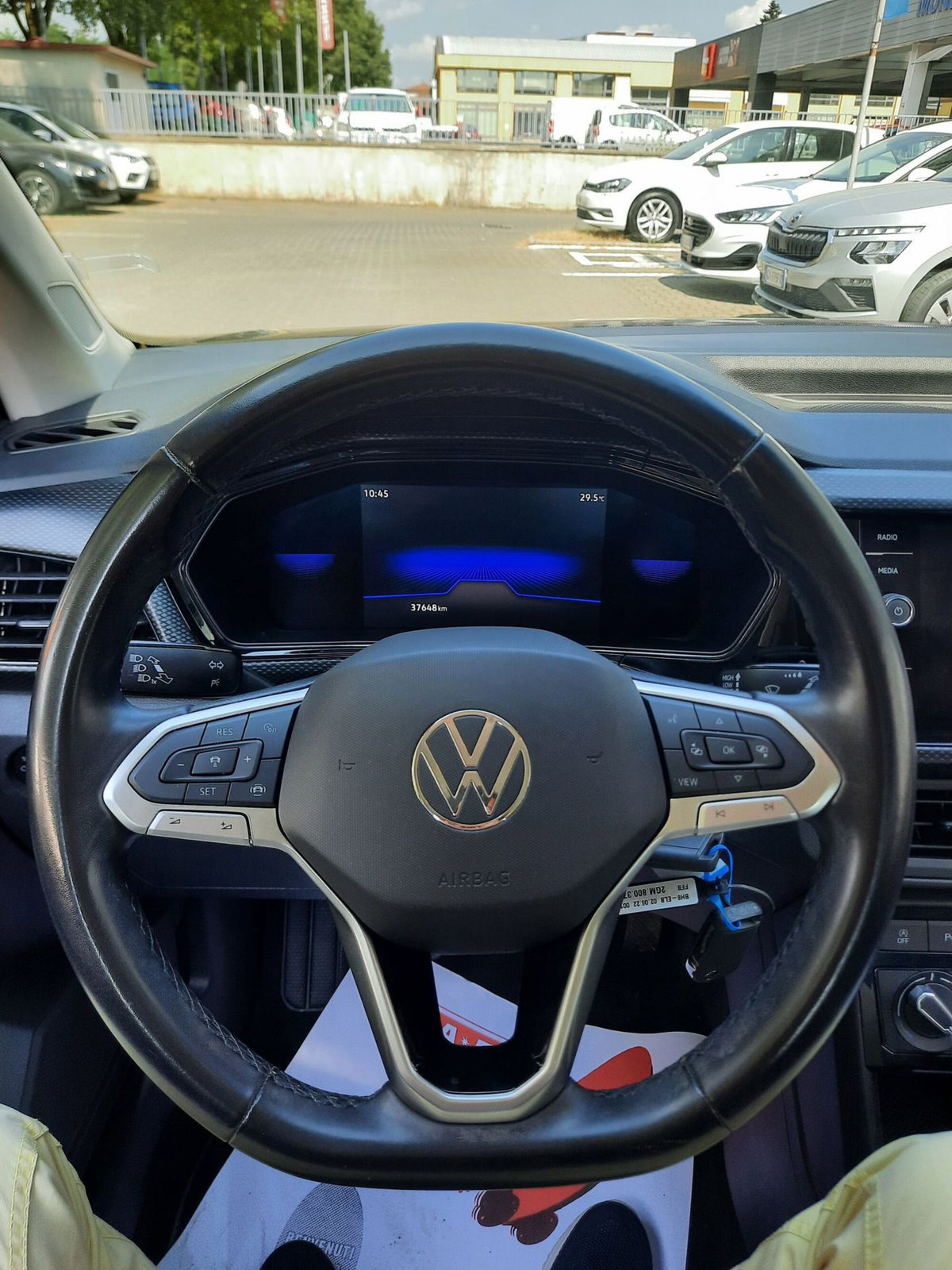 Volkswagen T-Cross 1.0 TSI Style BMT (9)