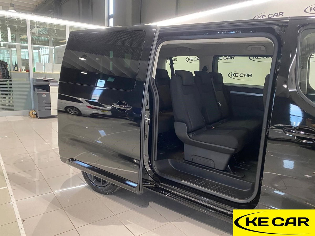 Fiat Ulysse combi M1 2.0 bluehdi 180cv L2H1 AT8 (7)