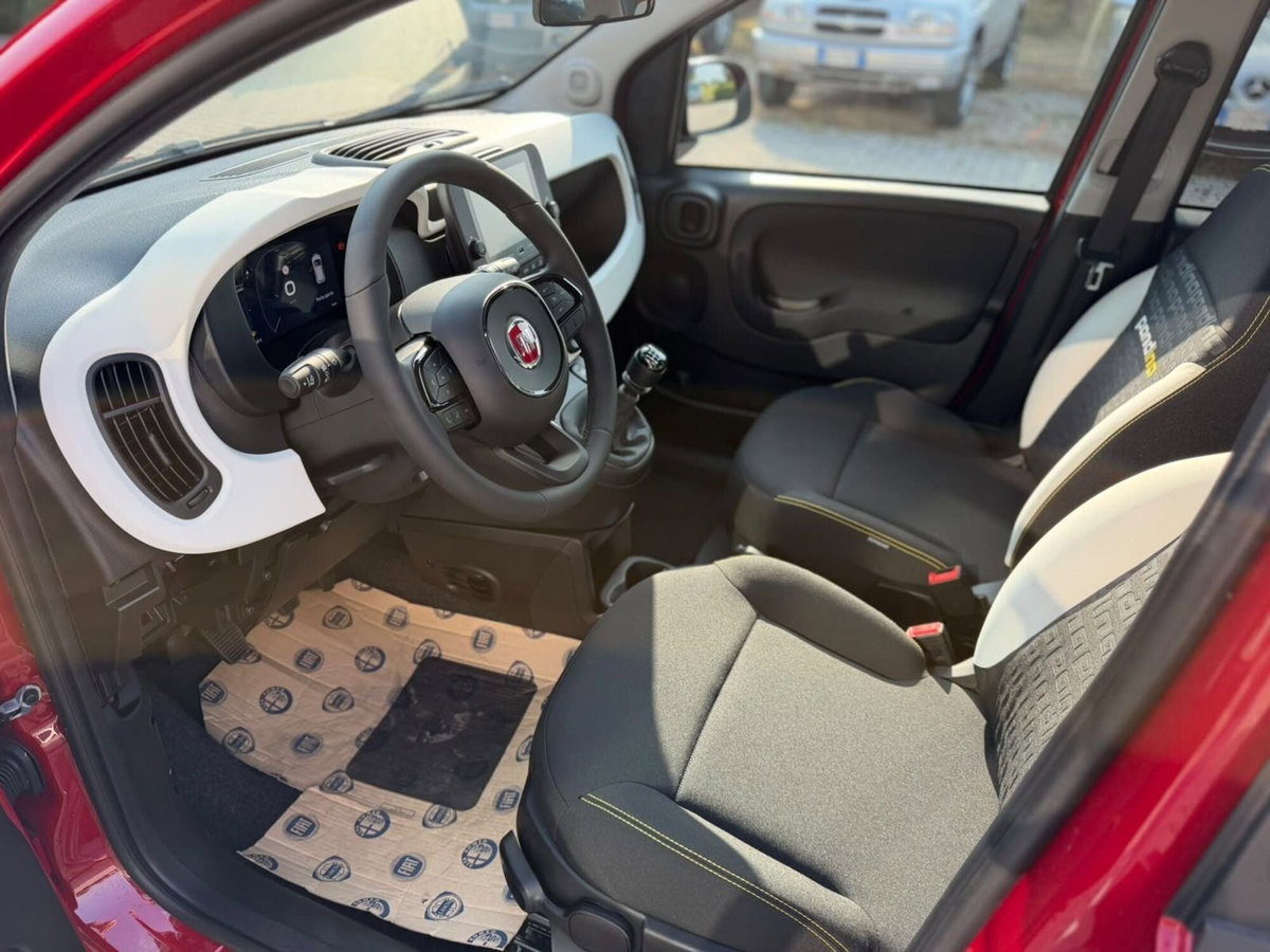 Fiat Panda Cross Cross 1.0 FireFly S&S Hybrid (11)