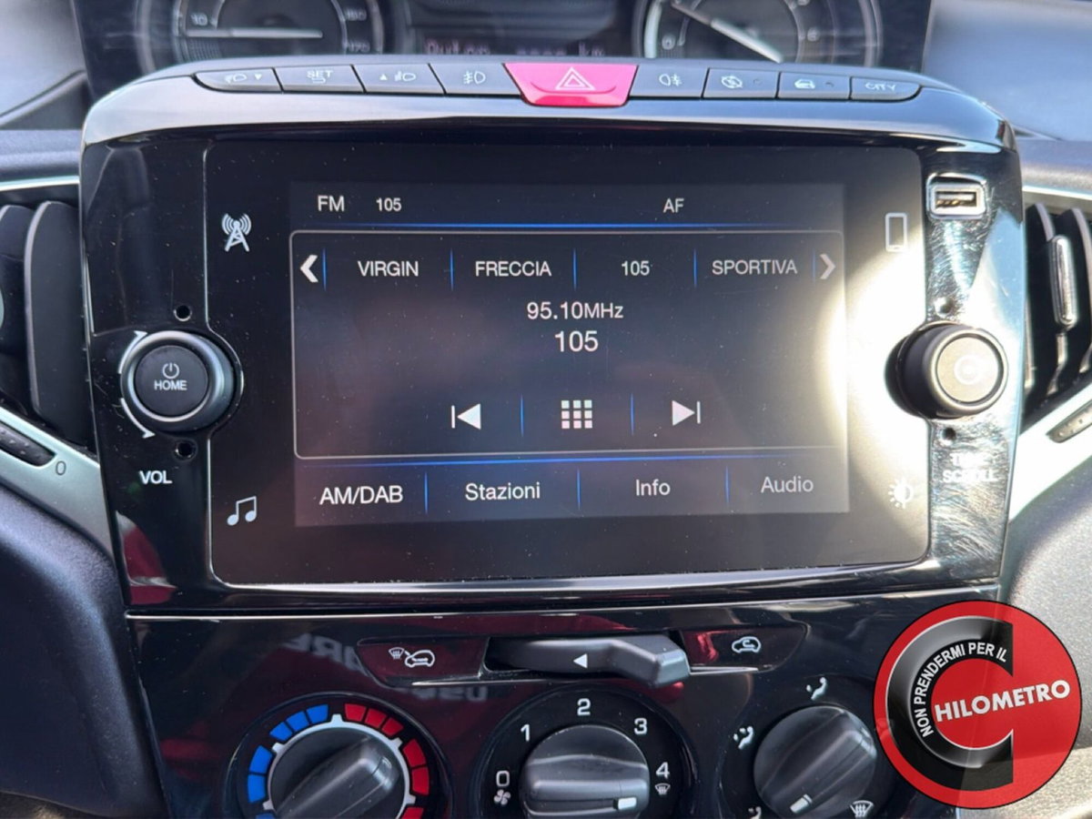 Lancia Ypsilon 1.0 FireFly 5 porte S&S Hybrid Gold Plus (18)